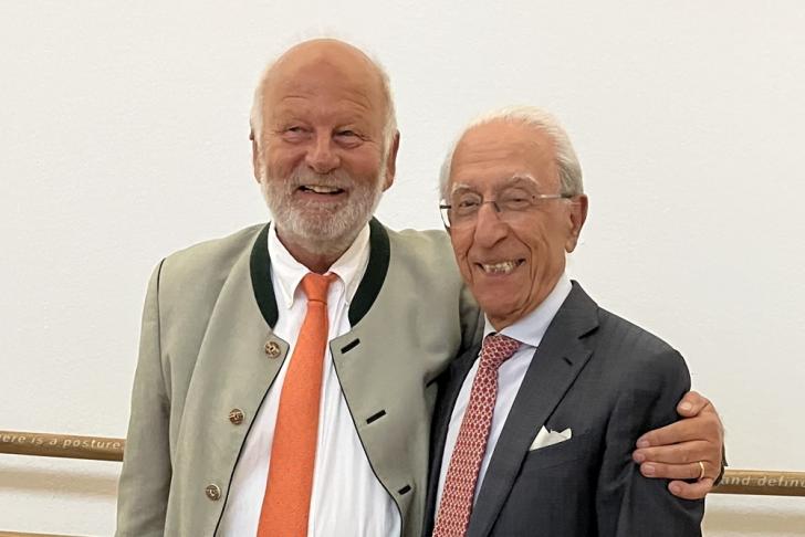 Jürgen Köster mit Prof. Madjid Samii, LeibnizRingHannover-Preisträger 2013