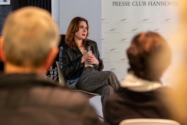 Elena Everding im Presse Club Hannover