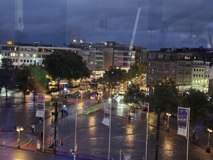 Die Studios befinden sich im Herzen der Stadt – Foto: Dr. Sabine Wilp