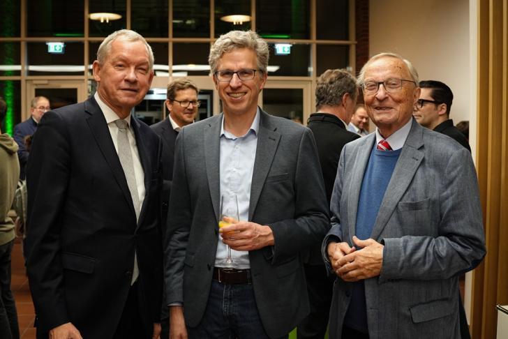 Kuratoriumsmitglieder der Sir-Greene-Stiftung: Lutz Marmor, Heiko Randermann, Valentin Schmidt (von links) – Foto: Jette Stöwer