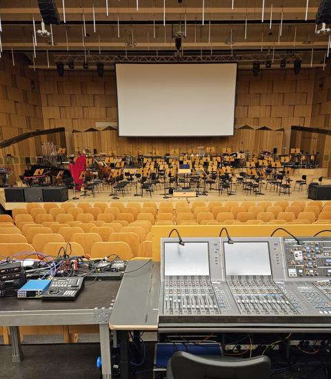 Im Großen Sendesaal