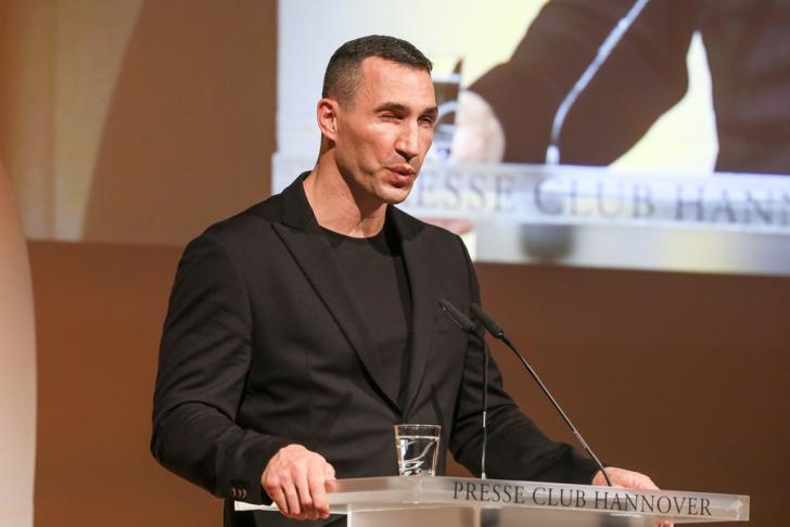 Boxlegende Wladimir Klitschko hält die Laudatio