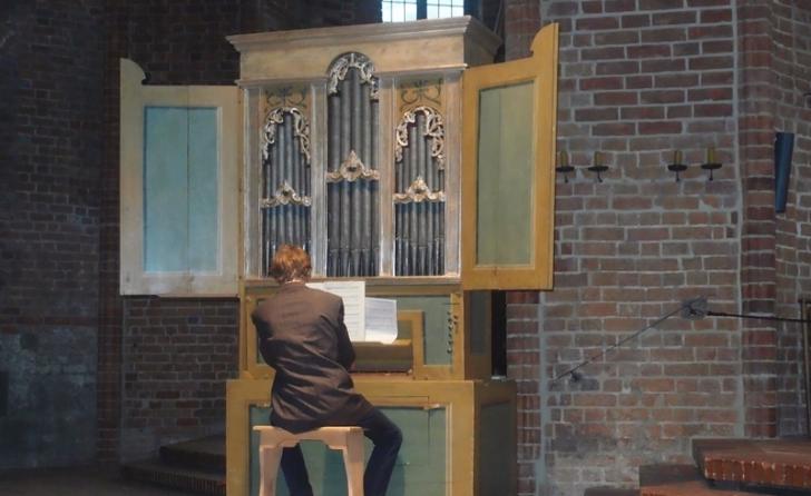 Organist