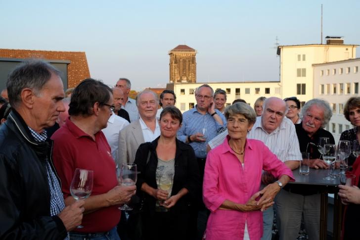 Gäste auf der Terrasse